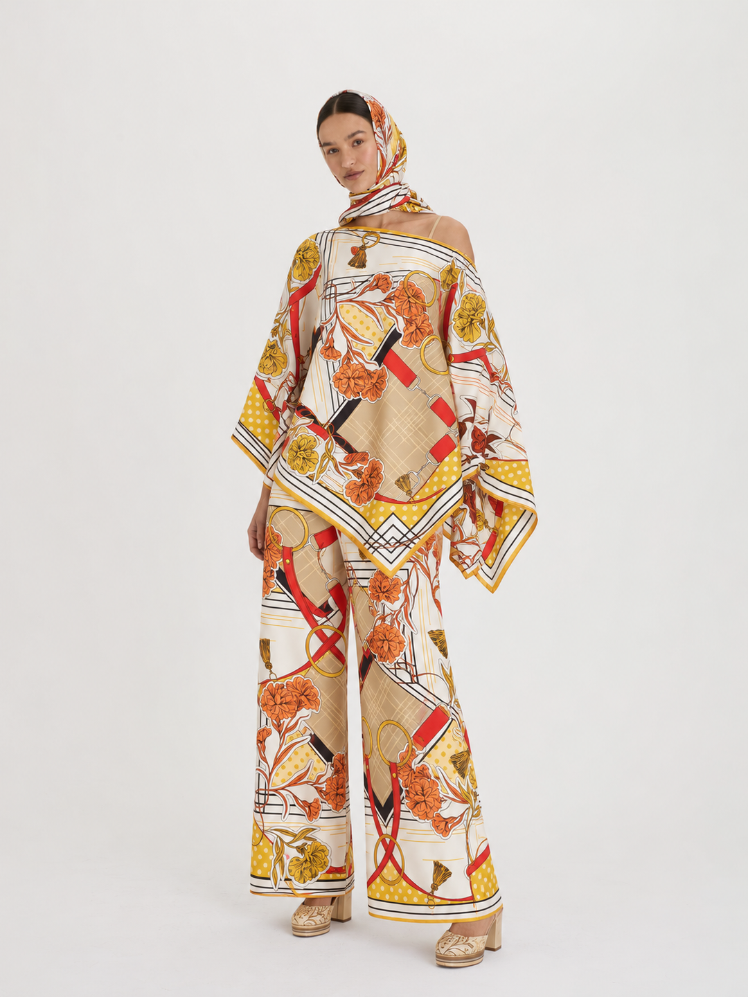 CHARLOTTE SPARRE - Silk Printed Poncho