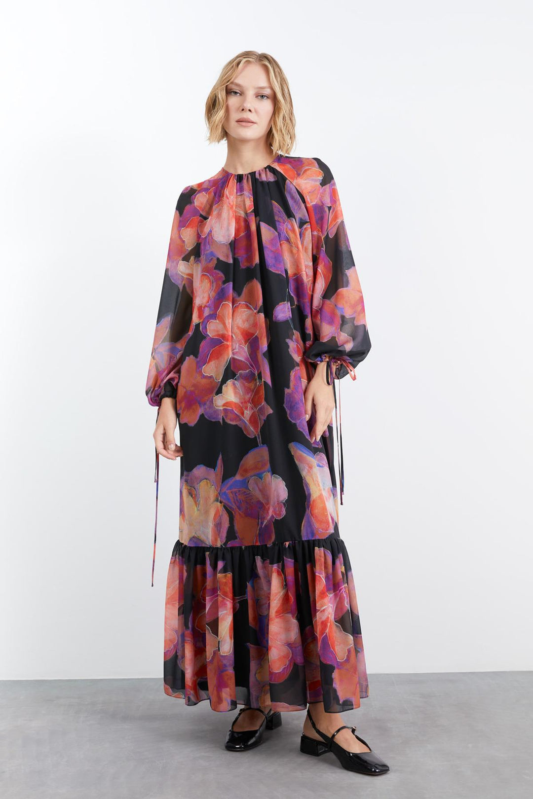 KIWE - Floral Print Chiffon Dress